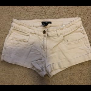 H&M khaki shorts